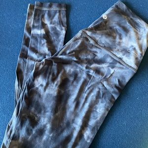 LULULEMON align , high waisted and oh so soft! No pilling or snags! See photos: